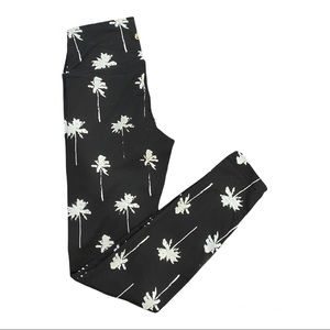 SPIRITUAL GANGSTER Palm tree leggings in size XS.